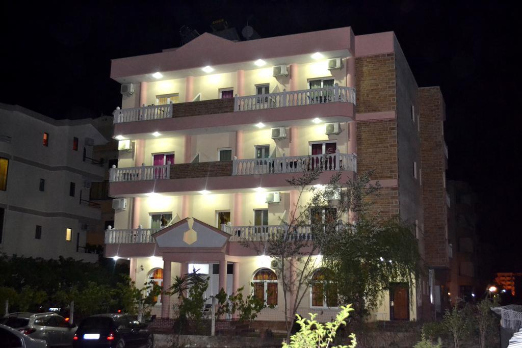 Nuovo Sun Golem Hotel Golem  Exterior photo