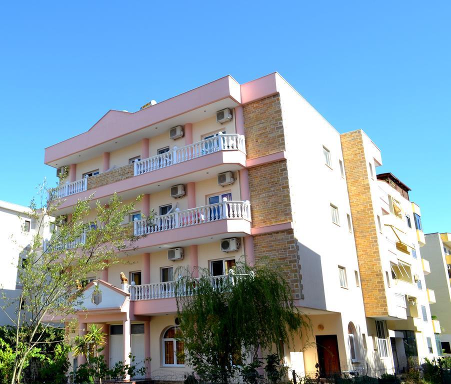 Nuovo Sun Golem Hotel Golem  Exterior photo